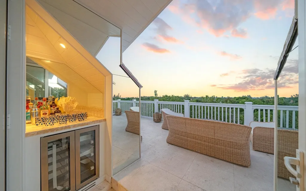 Lyford Cay Home New Providence Paradise Island BS