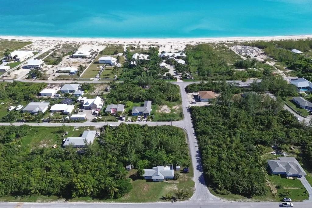 Block 2, Lot 92 Abaco BS