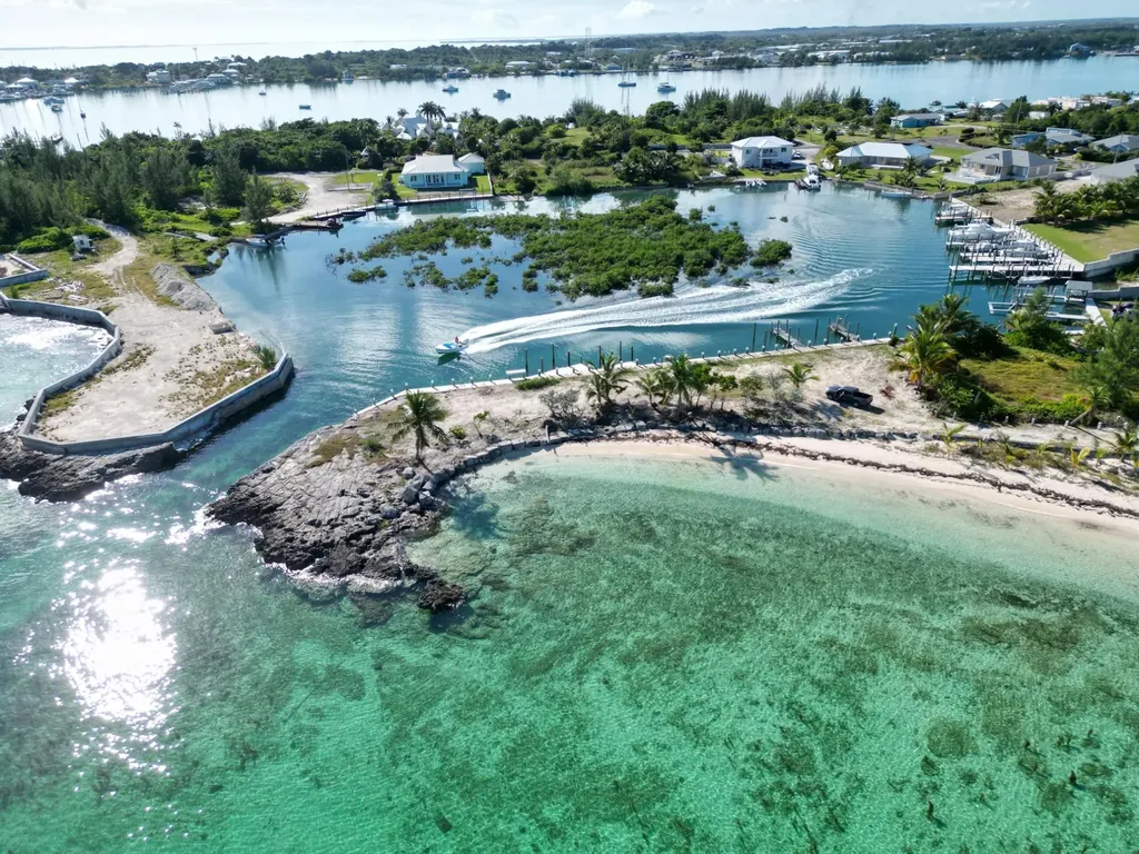 Pelican Shores/duck Pond Abaco BS