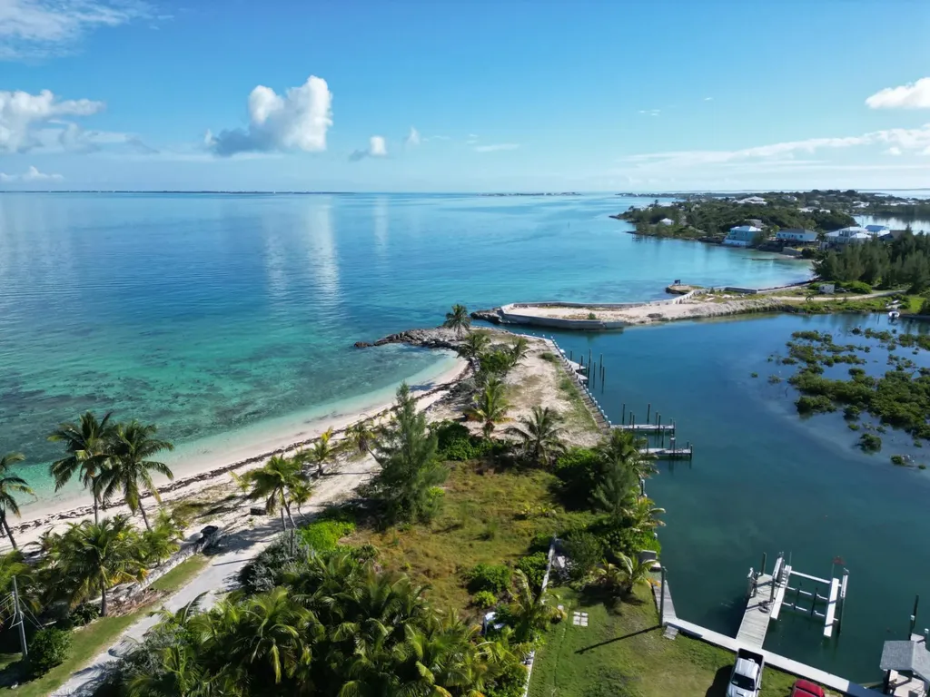 Pelican Shores/duck Pond Abaco BS