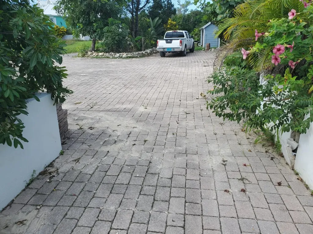 Pelican Shores/duck Pond Abaco BS