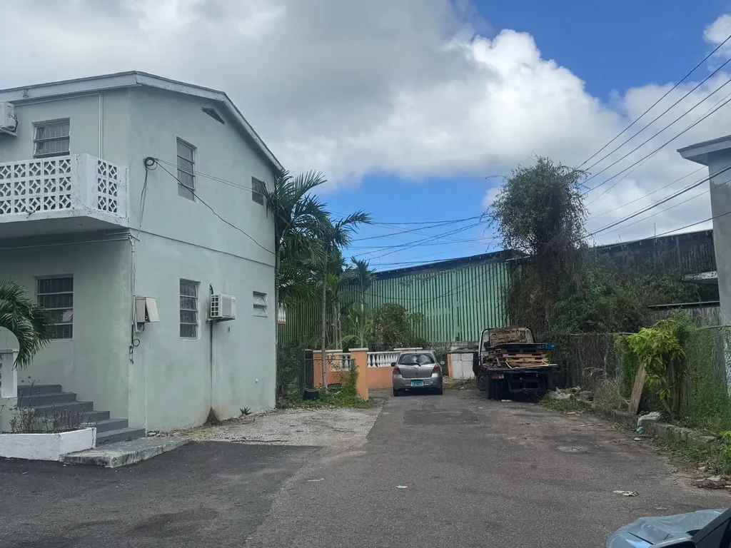 Theophilus Court New Providence Paradise Island BS