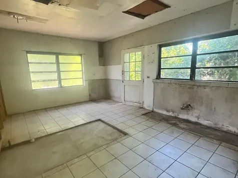 Rahming Street, Fox Hill New Providence Paradise Island BS