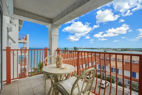 Delaporte Point New Providence Paradise Island BS