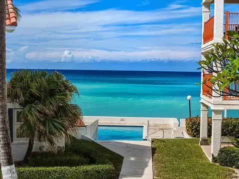 Delaporte Point New Providence Paradise Island BS