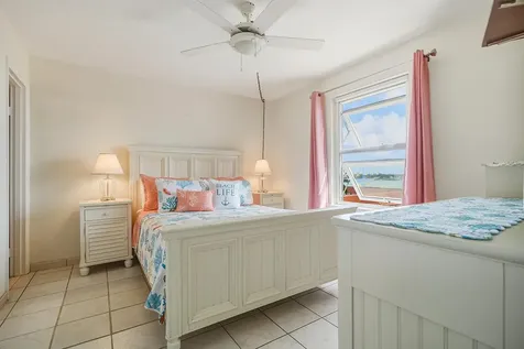 Delaporte Point New Providence Paradise Island BS