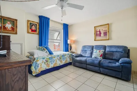 Delaporte Point New Providence Paradise Island BS