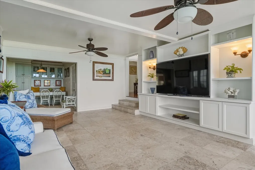 West Bay Street 54 New Providence Paradise Island BS