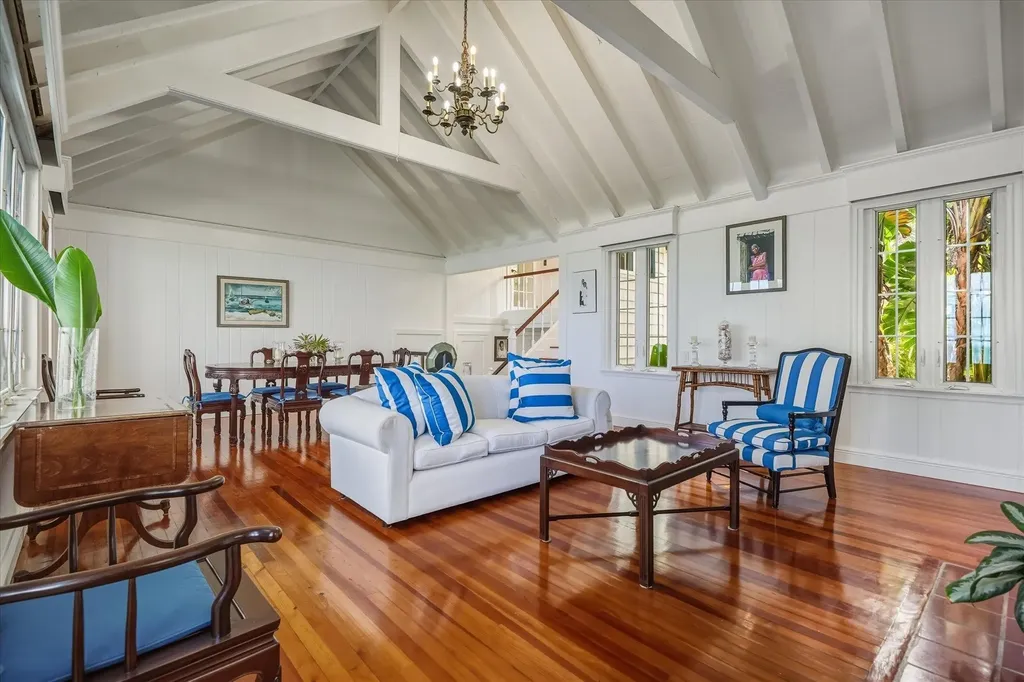 West Bay Street 54 New Providence Paradise Island BS