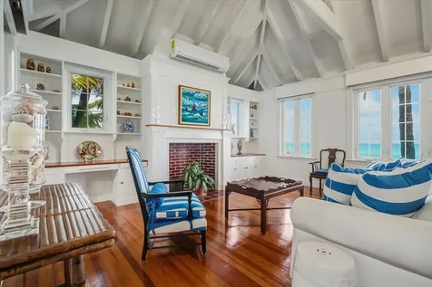 West Bay Street 54 New Providence Paradise Island BS