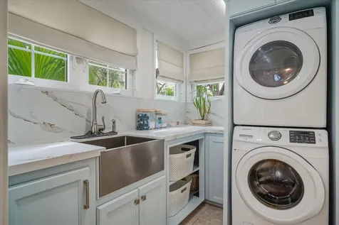 West Bay Street 54 New Providence Paradise Island BS