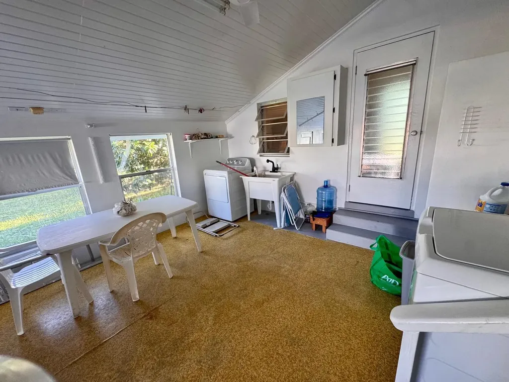 Leo Pinder Main Street 21 Street Eleuthera BS