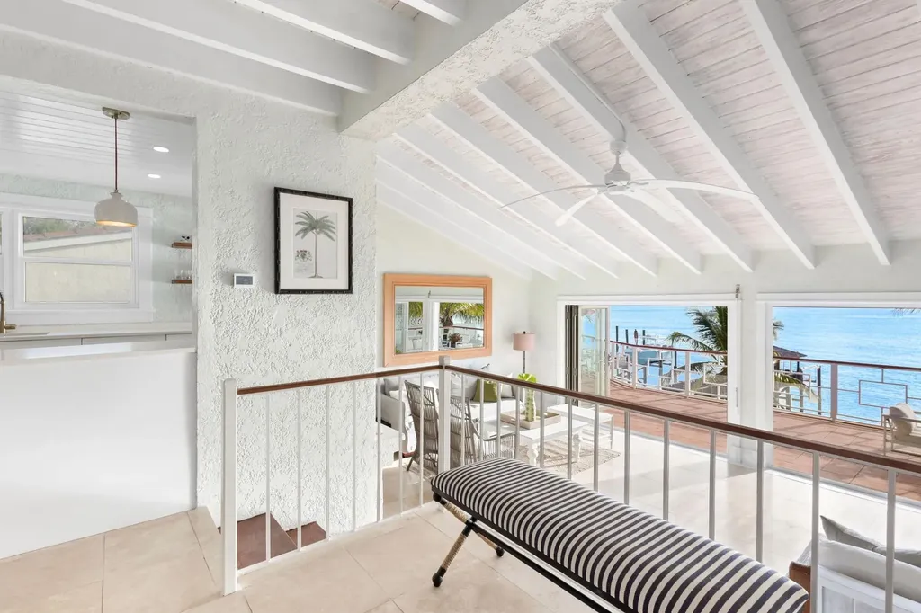 Dolphins Villa New Providence Paradise Island BS