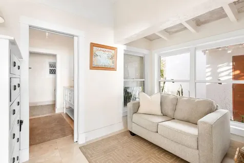 Dolphins Villa New Providence Paradise Island BS