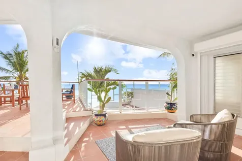 Dolphins Villa New Providence Paradise Island BS