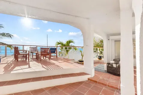 Dolphins Villa New Providence Paradise Island BS