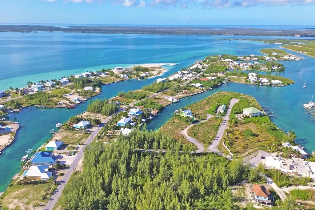Lot 18, Block 194 Abaco BS