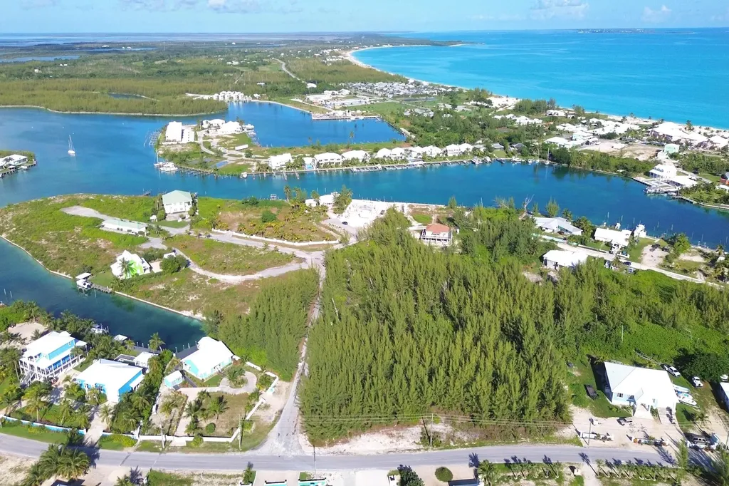 Lot 18, Block 194 Abaco BS