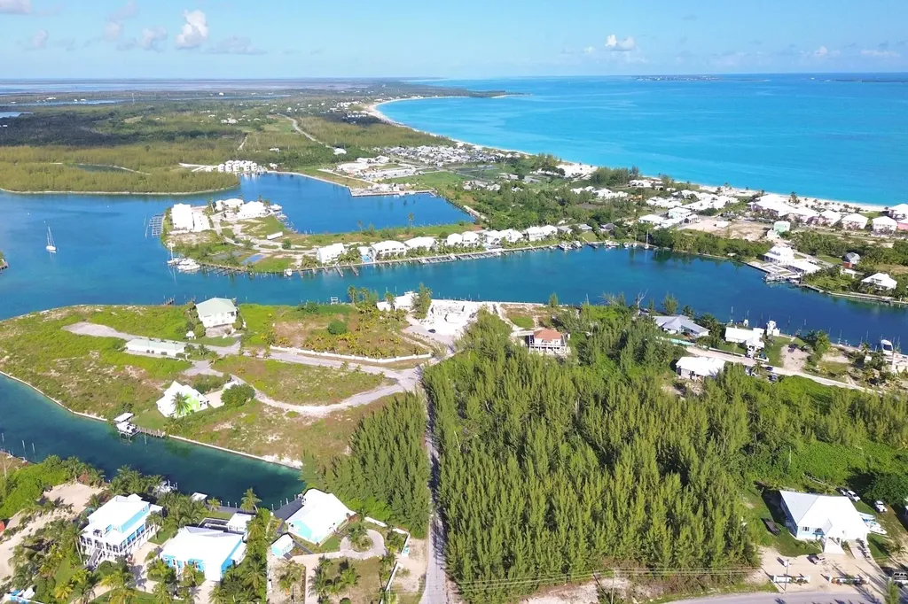 Lot 18, Block 194 Abaco BS