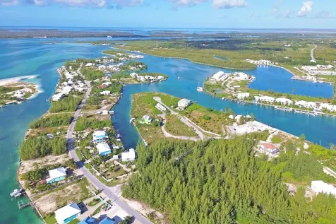 Lot 18, Block 194 Abaco BS