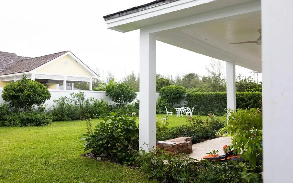 East Wind Drive Home New Providence Paradise Island BS