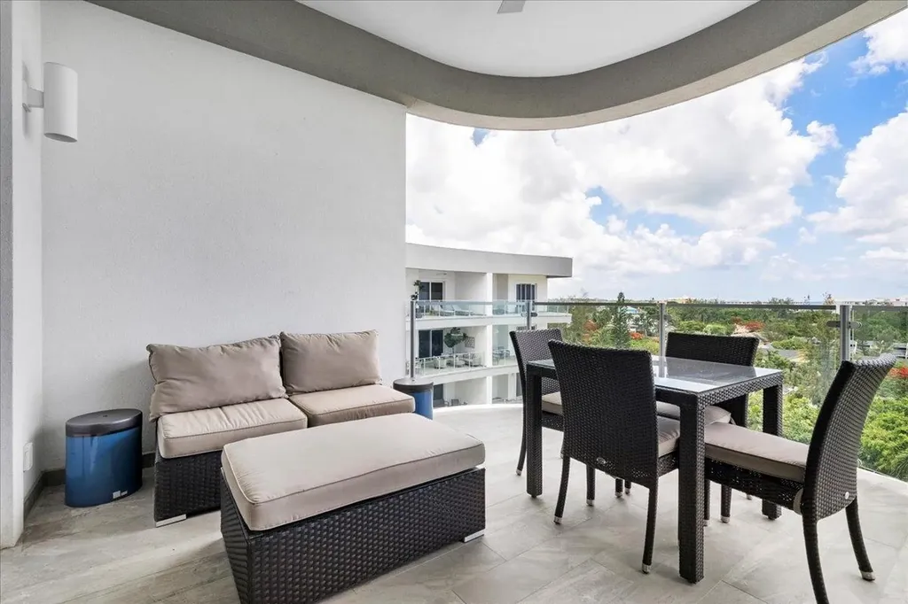 Cable Beach 606 New Providence Paradise Island BS