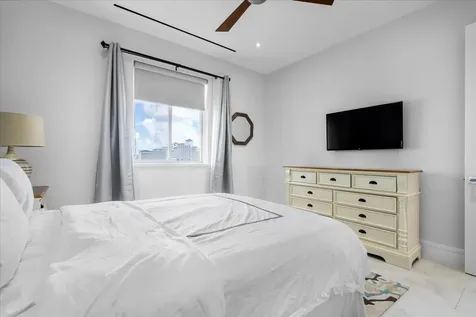 Cable Beach 606 New Providence Paradise Island BS