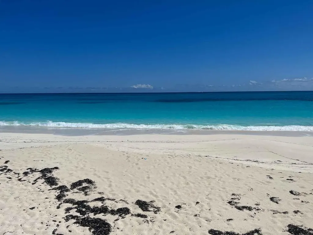 Lot 7148 Bahamas Sound 10 Exuma BS
