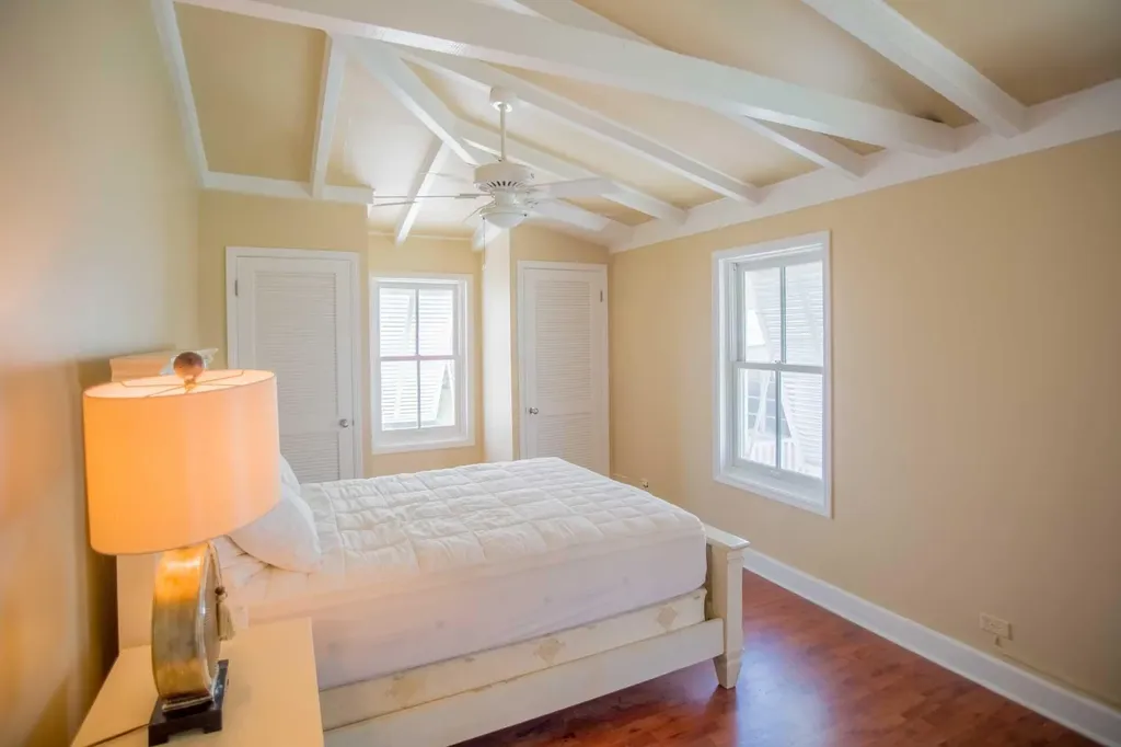 Eastern Road Beachfront New Providence Paradise Island BS