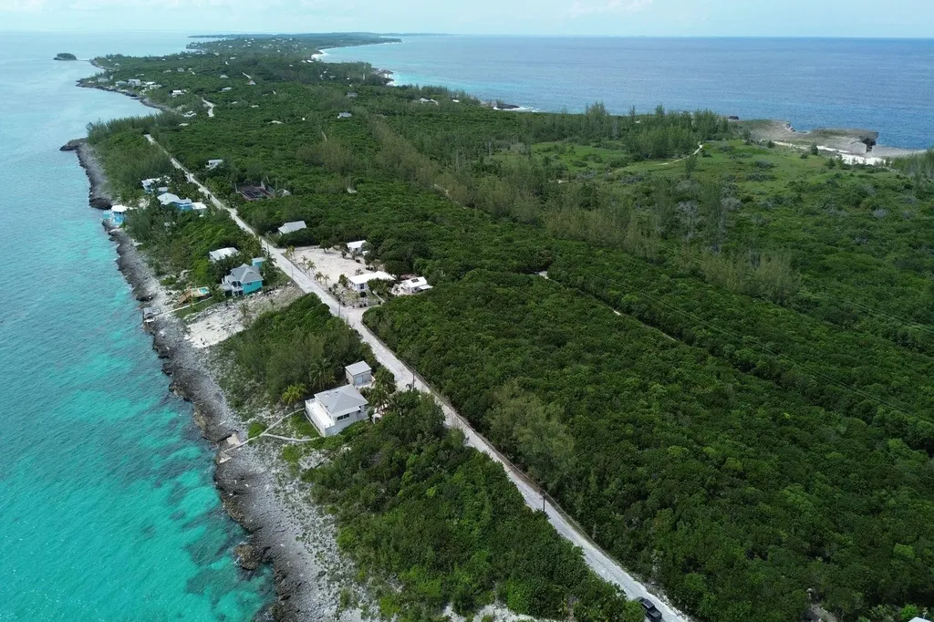 Lot 16, Block 53, Sec D Eleuthera BS