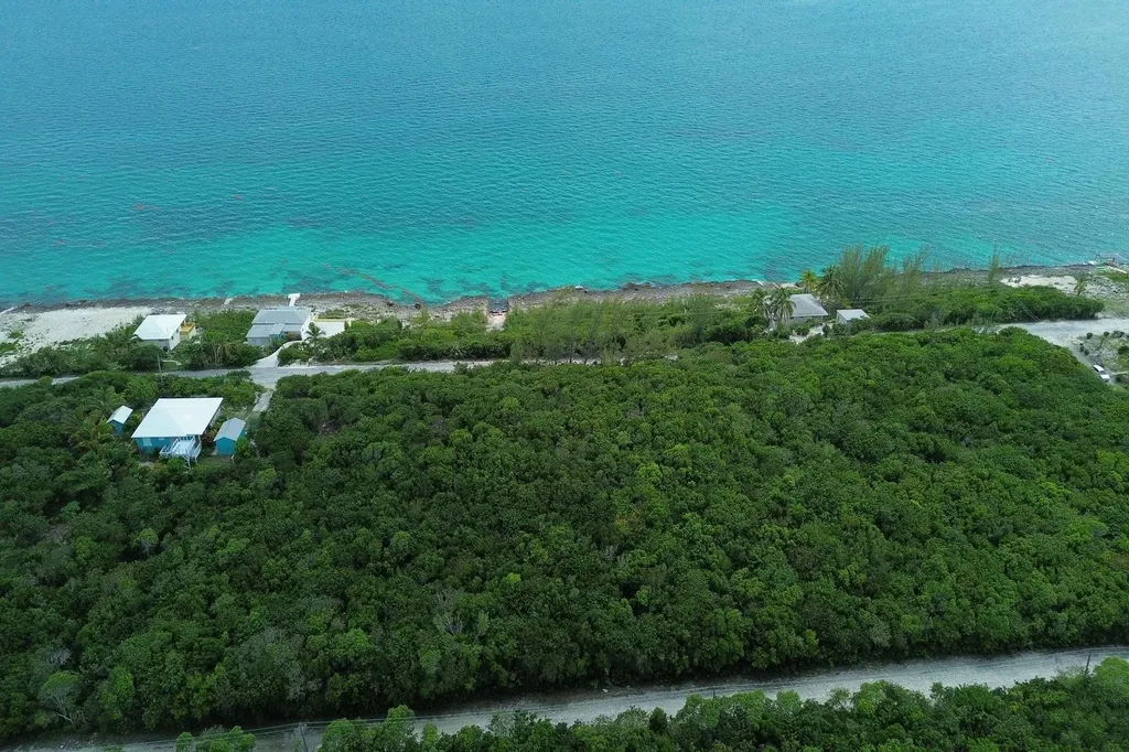 Lot 16, Block 53, Sec D Eleuthera BS