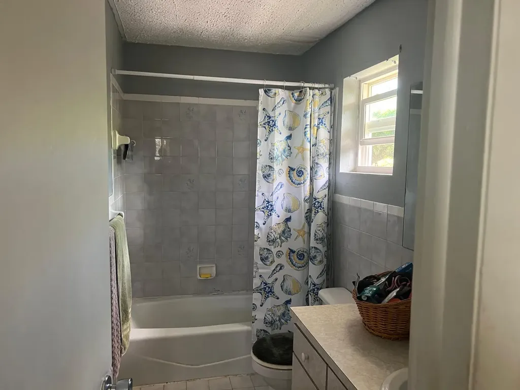 Ridgeway Subdivision Lot 29 New Providence Paradise Island BS