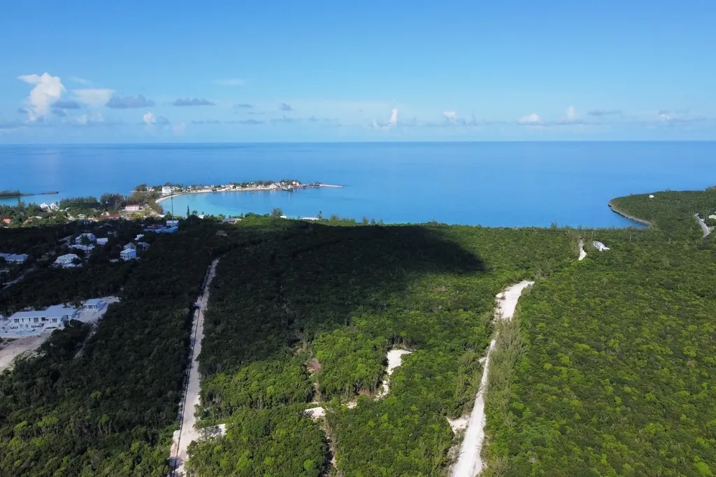 Alexander Boulevard Lot Eleuthera BS