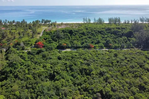 Alexander Boulevard Lot Eleuthera BS
