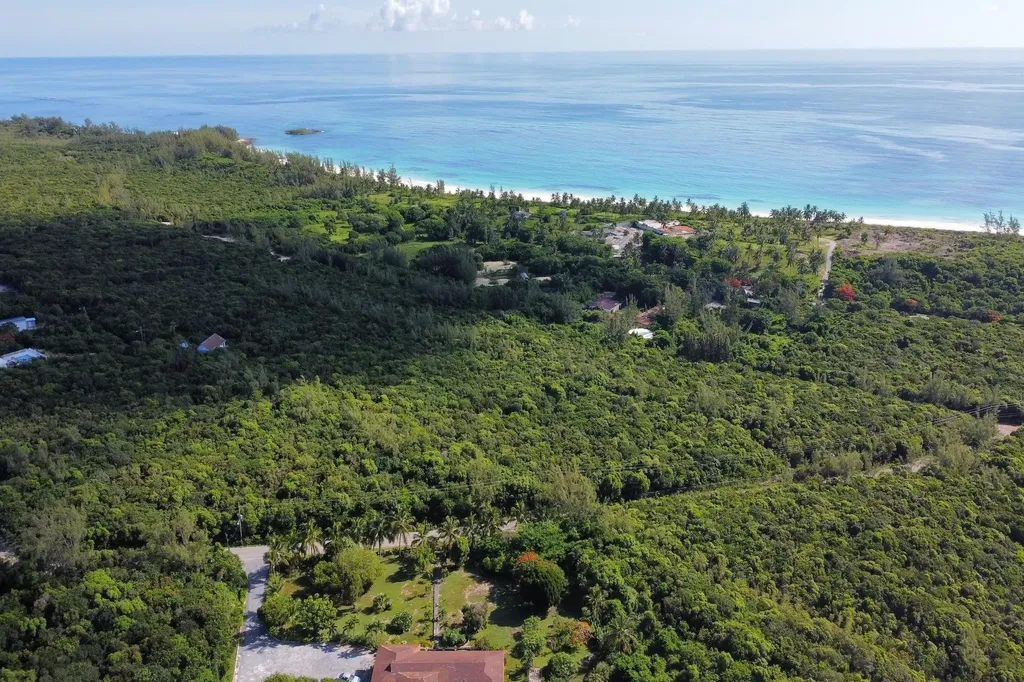 Alexander Boulevard Lot Eleuthera BS
