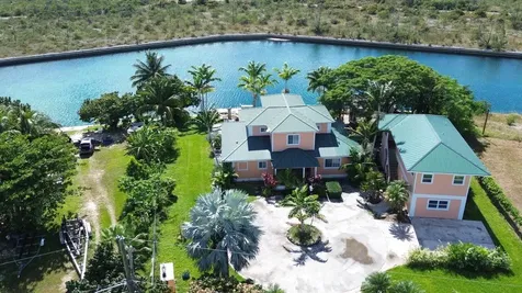 10 Alpine Lane, Pine Bay Grand Bahama Freeport BS