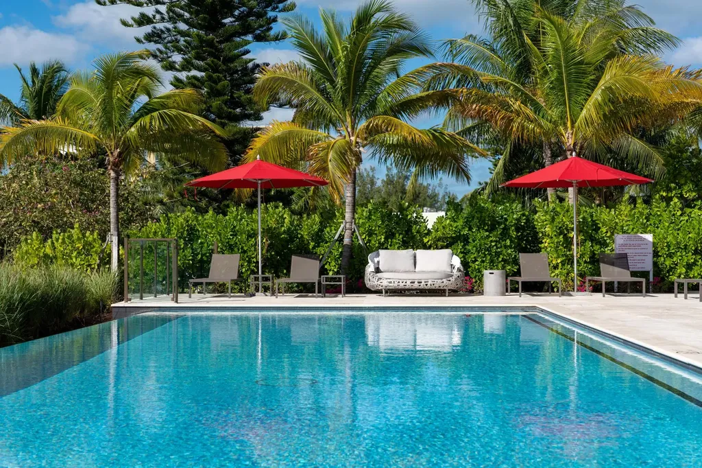 Ph 7 Thirty Six For Rent New Providence Paradise Island BS