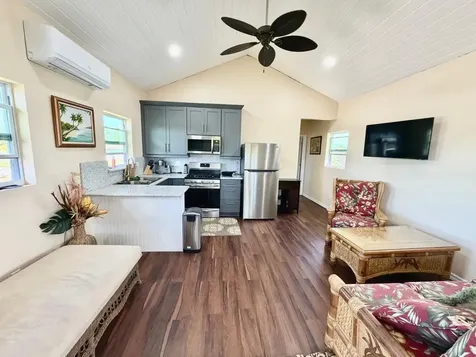 10 Alpine Lane, Pine Bay Grand Bahama Freeport BS