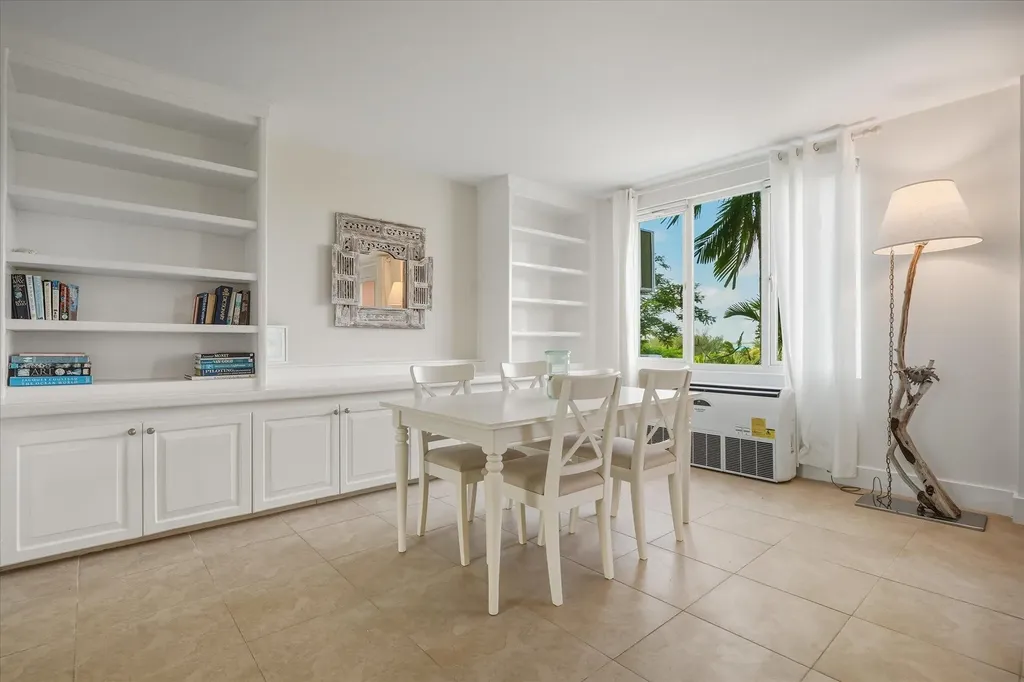 Prospect Ridge Condos New Providence Paradise Island BS