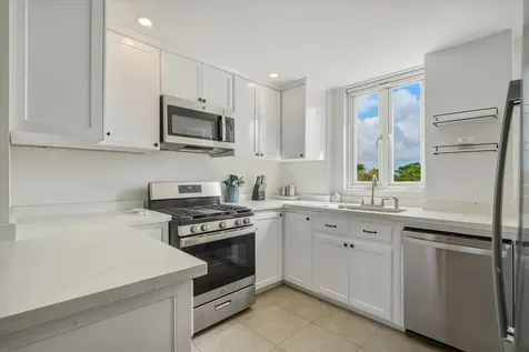 Prospect Ridge Condos New Providence Paradise Island BS