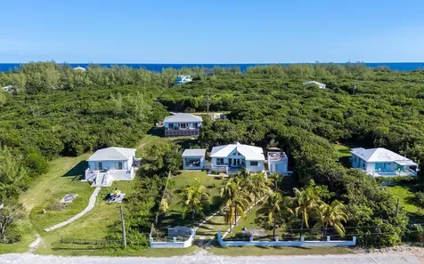 Wandering Shore Drive Eleuthera BS