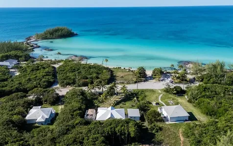 Wandering Shore Drive Eleuthera BS