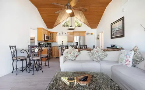 Wandering Shore Drive Eleuthera BS