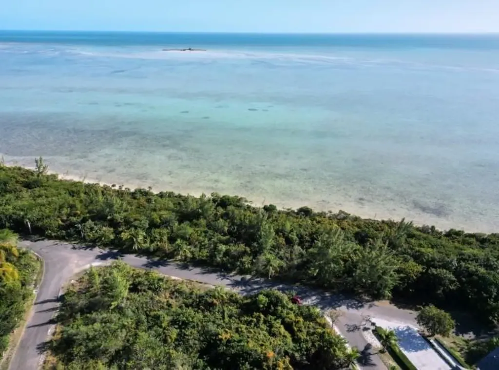 Venice Bay Oceanfront Lot New Providence Paradise Island BS