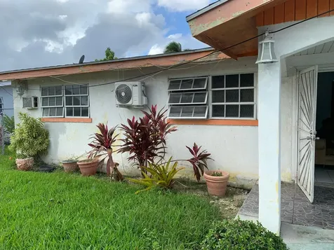 Sequoia St/st. Joseph Avenue New Providence Paradise Island BS