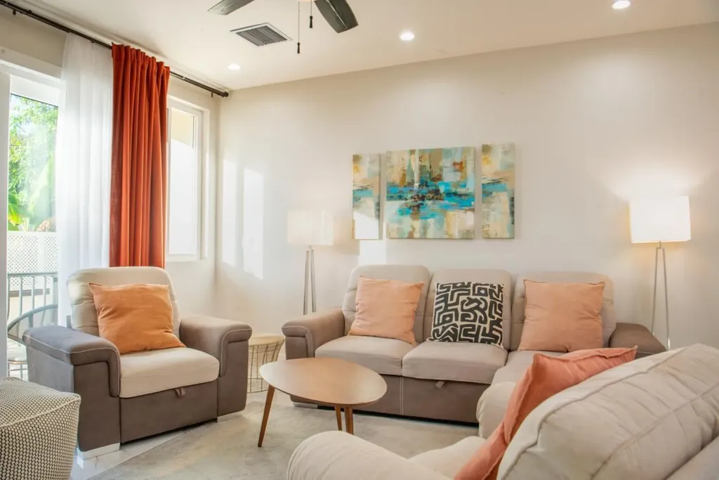 Blake Road Alorah New Providence Paradise Island BS