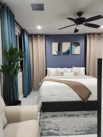 Blake Road Alorah New Providence Paradise Island BS