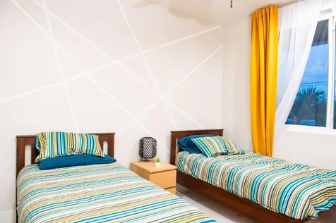 Blake Road Alorah New Providence Paradise Island BS