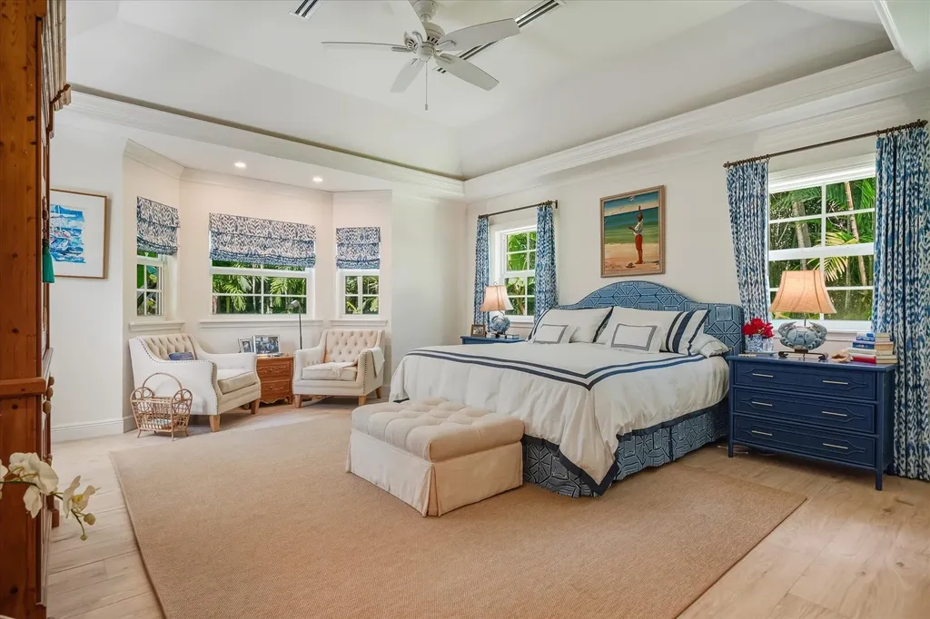 Bali Cinq New Providence Paradise Island BS