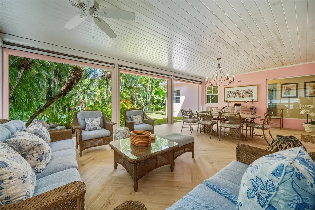 Bali Cinq New Providence Paradise Island BS